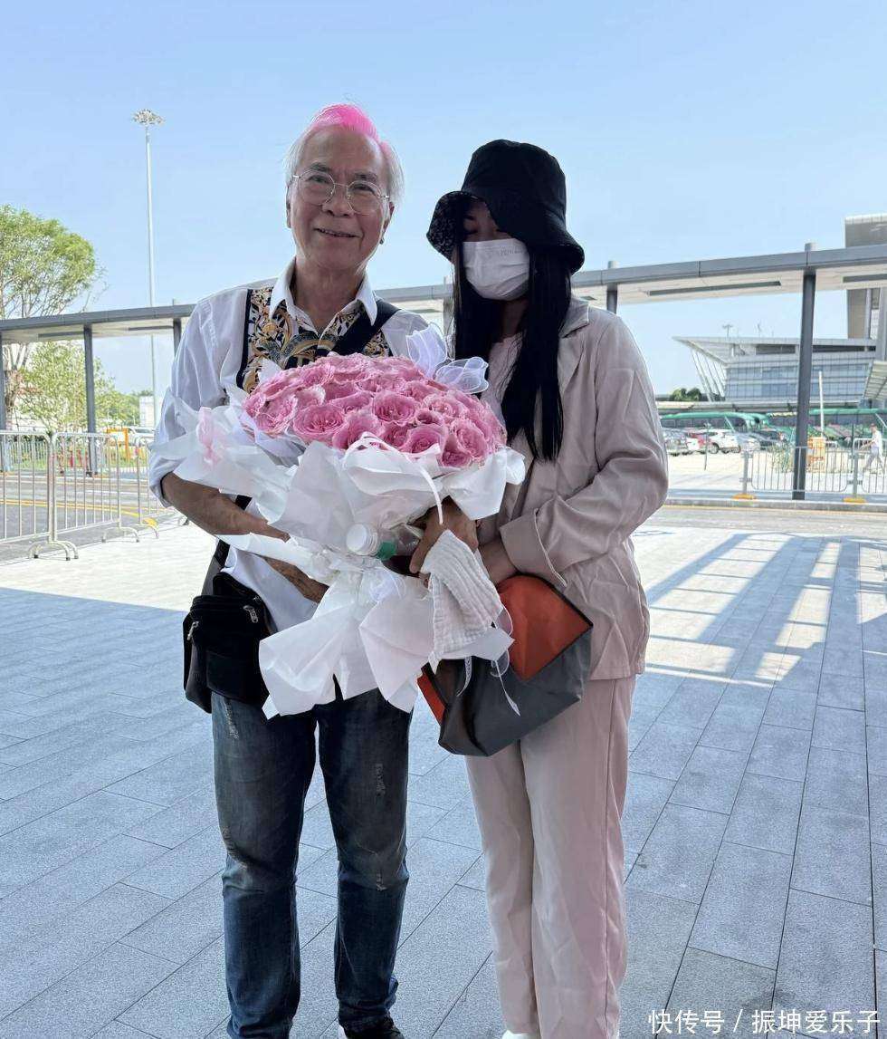 原創(chuàng)75歲港星為結婚在珠海租房，住了一個月人去樓空，女友被曝已婚育