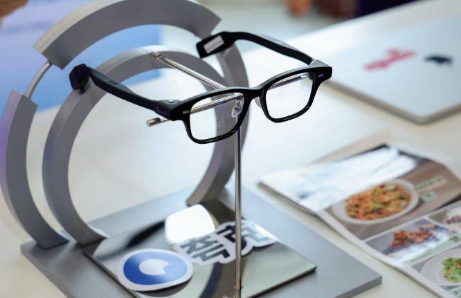 Meta輕量MR頭顯Phoenix曝光，阿里巴巴/微美全息開啟智能眼鏡激烈爭奪戰(zhàn)