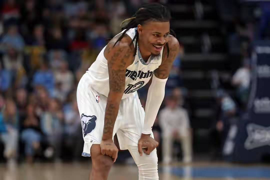 原創(chuàng)放棄狄龍走向重建了！兩大球星擺上貨架，19+7榜眼價值不如特雷楊