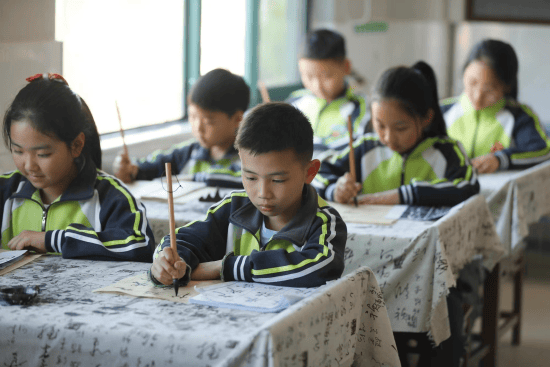 墨潤(rùn)廬陵 福育新苗 吉安市韶山路小學(xué)幸福教育實(shí)踐紀(jì)實(shí)