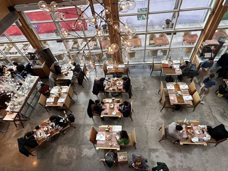 “上海環(huán)球美食匯”啟動5天，多家“歐陸風(fēng)味”餐廳客流增幅超20%