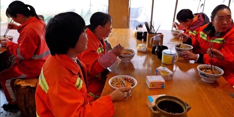 美食與服務(wù)均不可辜負(fù)，快來(lái)打卡貴州這家美食特色支行