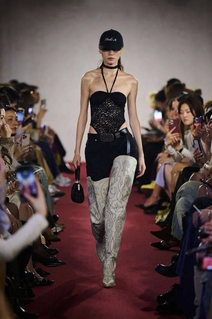 原創(chuàng)Markgong 2026春夏系列，強(qiáng)悍柔美，不羈的女性形象