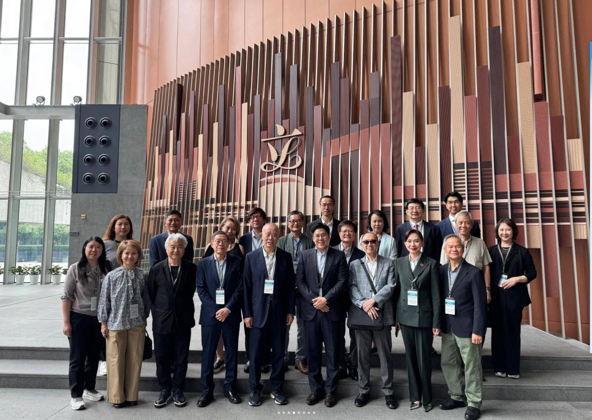 原創(chuàng)霍啟剛公開35套房產(chǎn)，28套出租堪比全球包租婆，坦誠態(tài)度令人敬佩