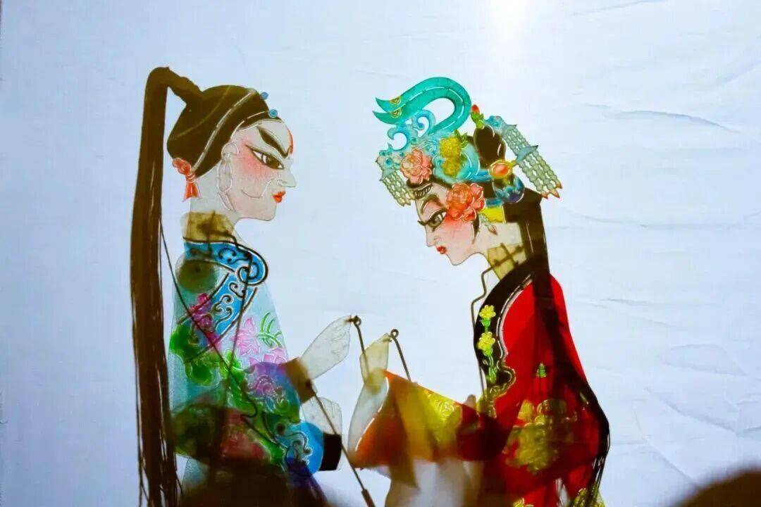 2025年?yáng)|城區(qū)戲劇普及交流項(xiàng)目“劇匯生活”回顧 | 80場(chǎng)活動(dòng)解鎖戲劇的N種打開(kāi)方式