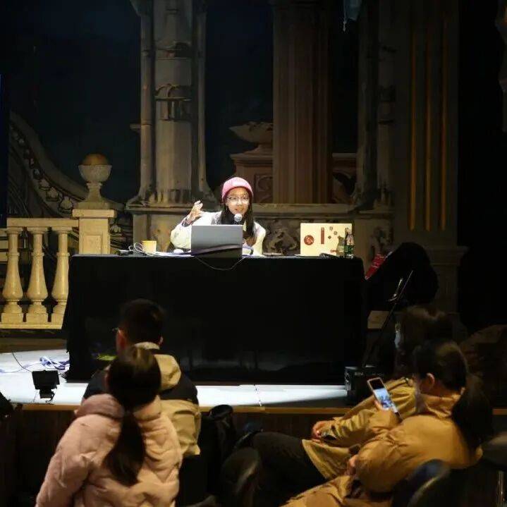 2025年?yáng)|城區(qū)戲劇普及交流項(xiàng)目“劇匯生活”回顧 | 80場(chǎng)活動(dòng)解鎖戲劇的N種打開(kāi)方式