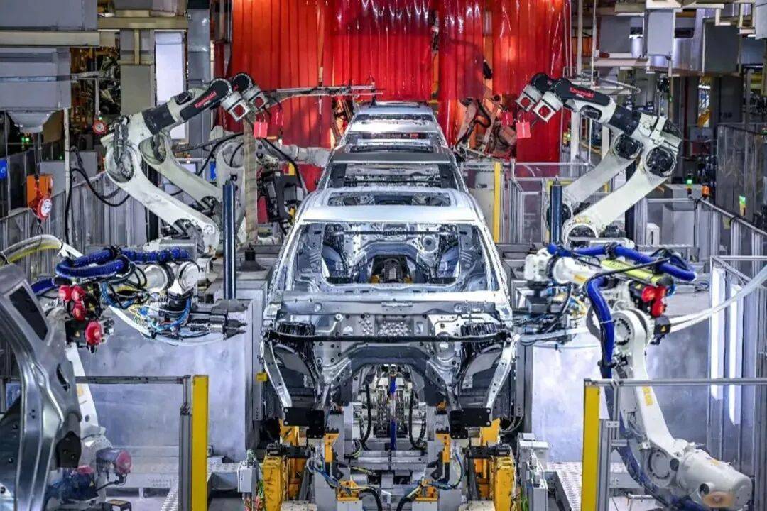 美國(guó)最鐵盟友，倒戈中國(guó)汽車