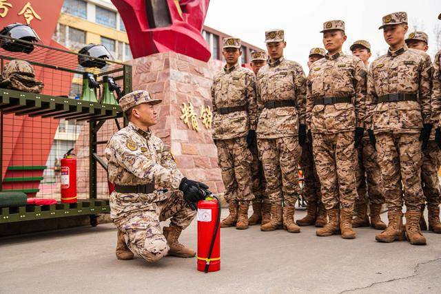 新苗破土，向陽生長，武警新兵“第二適應期”里快速轉(zhuǎn)型