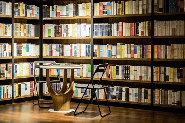 家門口的“圖書館”！鄭州新建20處圖書家庭驛站