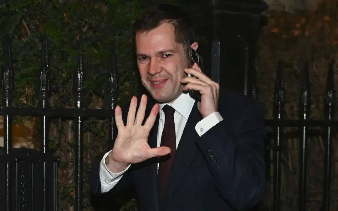 最新消息，英國(guó)大學(xué)2026年將招更多中國(guó)留學(xué)生！原因是？