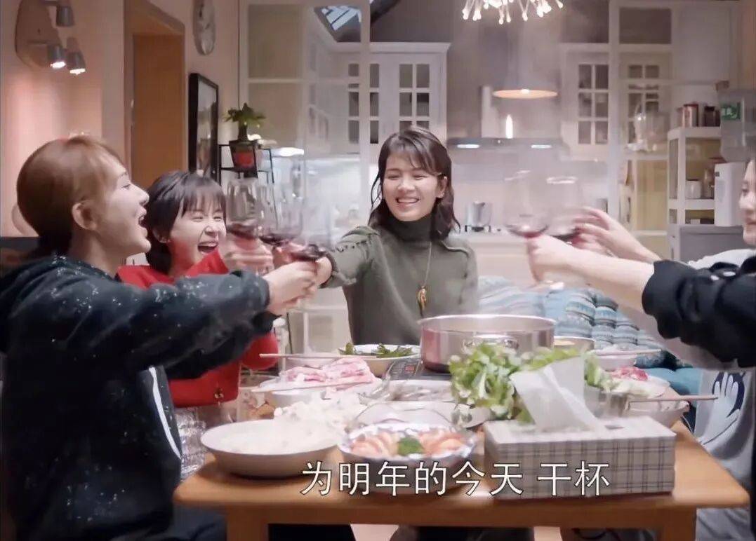 “沒人不愛吃的頂流美食”，正被拼多多送上全國餐桌