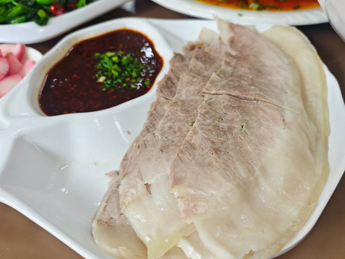 原創(chuàng)舌尖上的宜賓：6 大特色美食推薦，沒(méi)吃過(guò)的等于白來(lái)這里