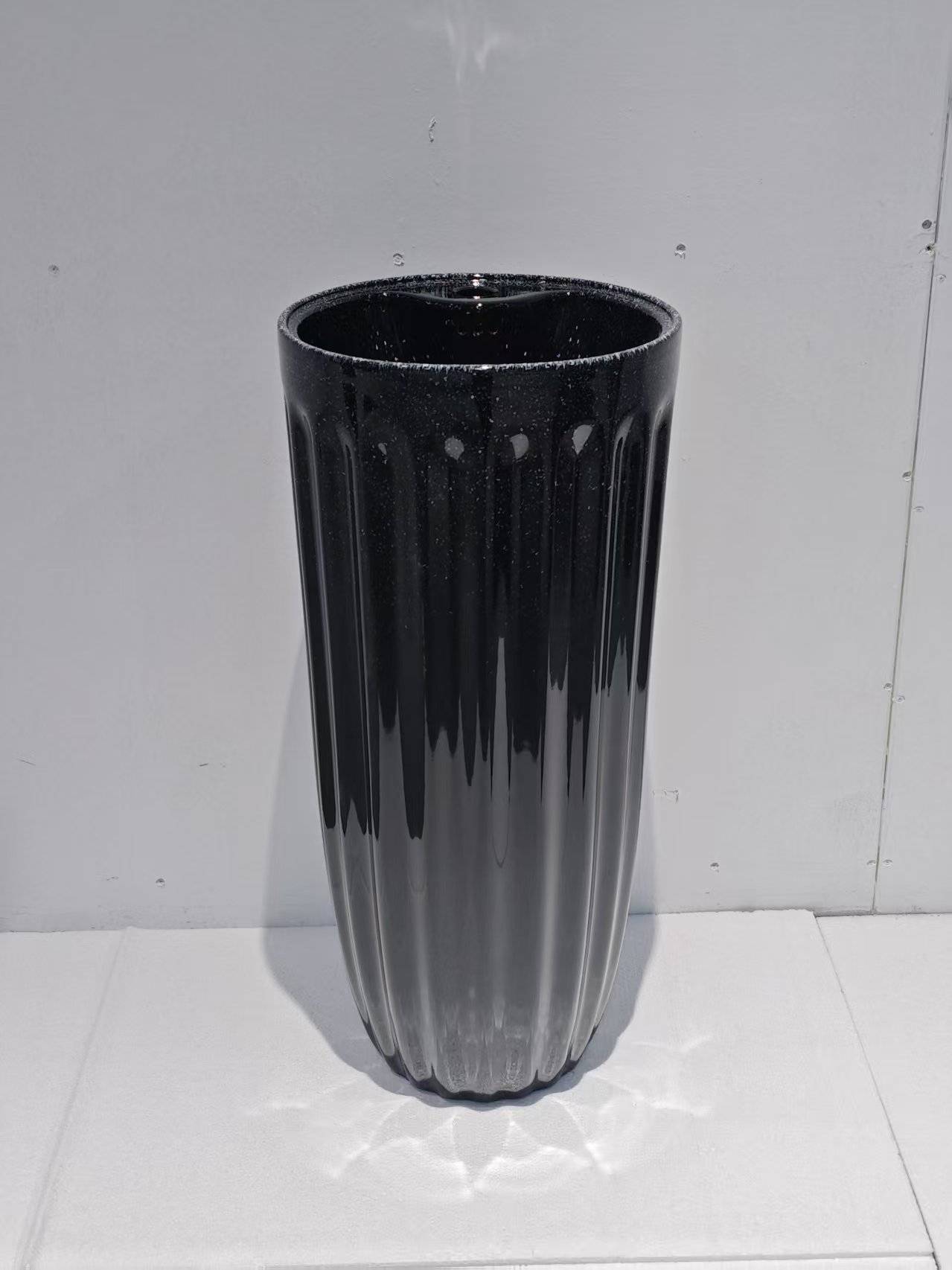 廣東靠譜衛(wèi)浴品牌推薦：彩諾衛(wèi)浴性價(jià)比之選