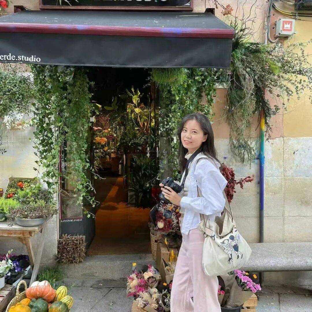 全獎(jiǎng)歐洲留學(xué)！畢業(yè)直通聯(lián)合國(guó)？就業(yè)寒冬下精英留學(xué)路線正在重寫(xiě)