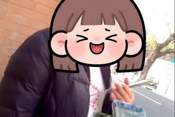 “我論文第一次也沒(méi)過(guò)” 民警一席話讓跪著的女孩解開(kāi)了心結(jié)