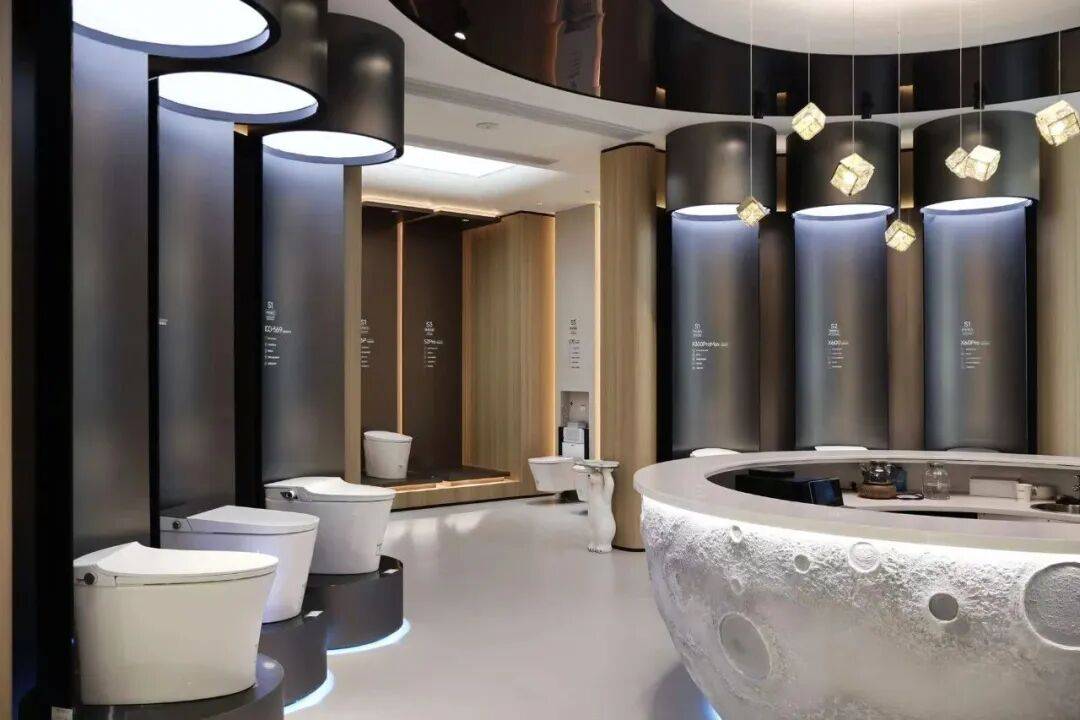 浪鯨衛(wèi)浴董事長霍成基走訪終端門店 推動門店高質(zhì)量發(fā)展