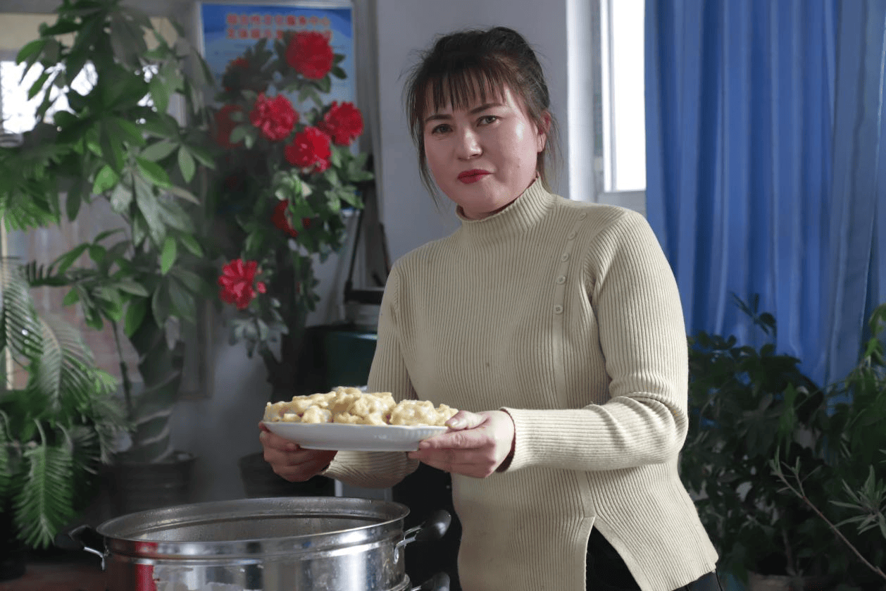 溫宿：冬閑變“冬忙” 美食載鄉(xiāng)情