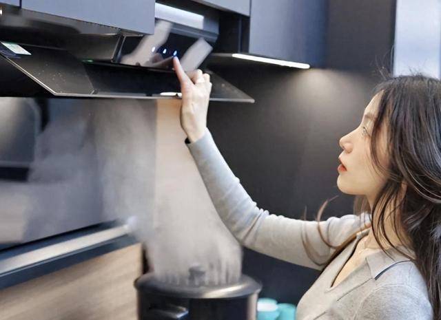 女性成為肺癌新寵，多因這2點(diǎn)！建議女性都看看