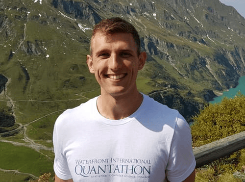 華裔00后戳破頂會(huì)泡沫！NeurIPS 53篇論文曝AI造假，LeCun躺槍