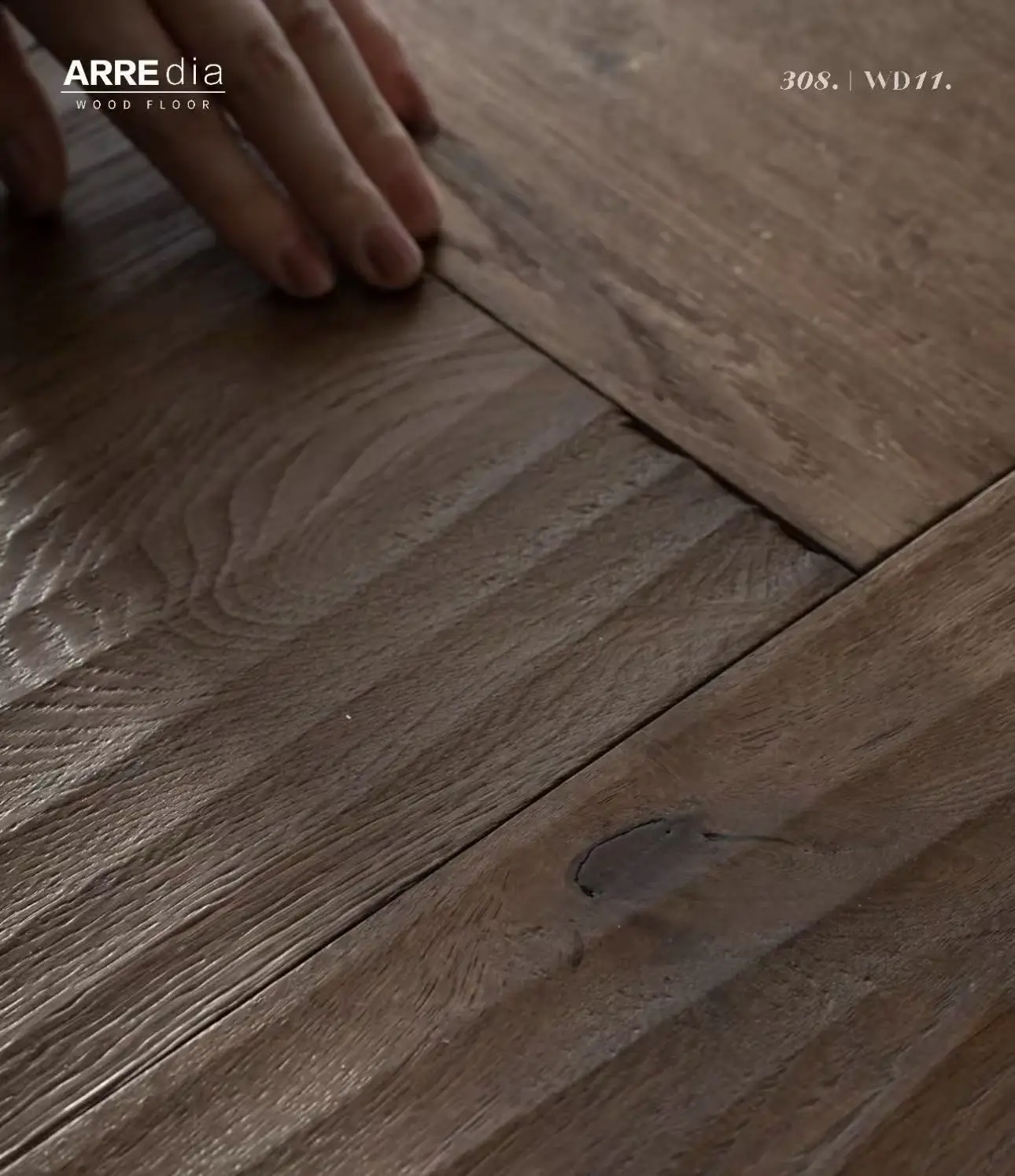 說(shuō)明口碑好的木地板品牌，剖析油面地板保養(yǎng)和衛(wèi)浴木地板價(jià)格多少