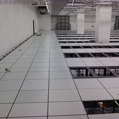 2026年 防靜電地板廠家實(shí)力推薦：靜電地板/抗靜電地板/地板，專業(yè)生產(chǎn)與技術(shù)創(chuàng)新品牌深度解析