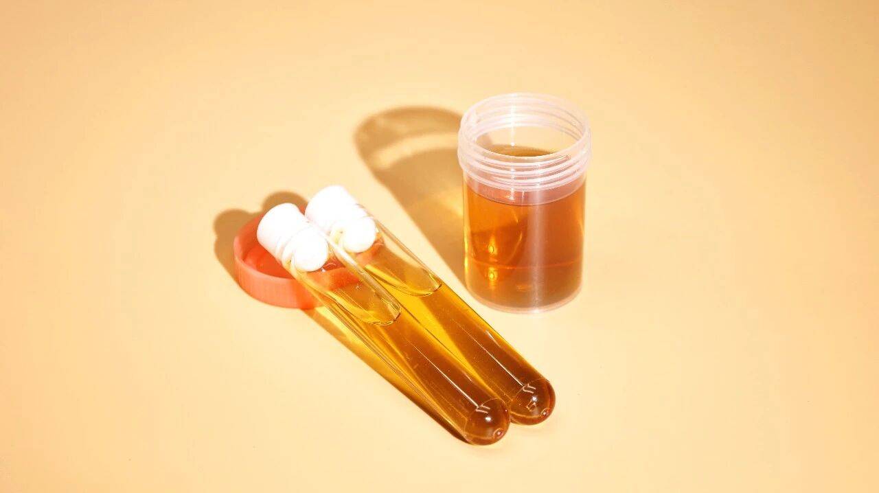 原創(chuàng)壽命不太長(zhǎng)的女性，身體的這4處容易“發(fā)臭”，希望你一個(gè)都沒(méi)有