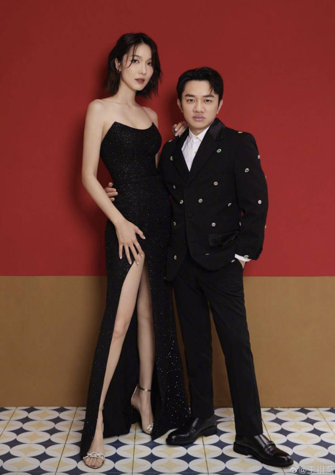 原創(chuàng)王祖藍(lán)為女兒舉家搬回香港，想給孩子安定生活，曾住內(nèi)地四處搬家