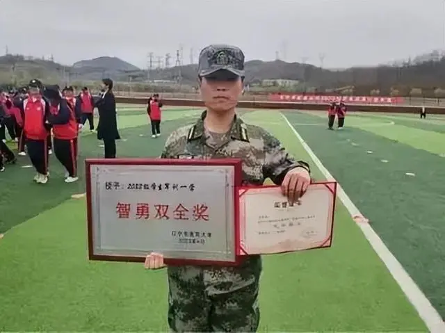 大學(xué)生金城龍，不幸犧牲