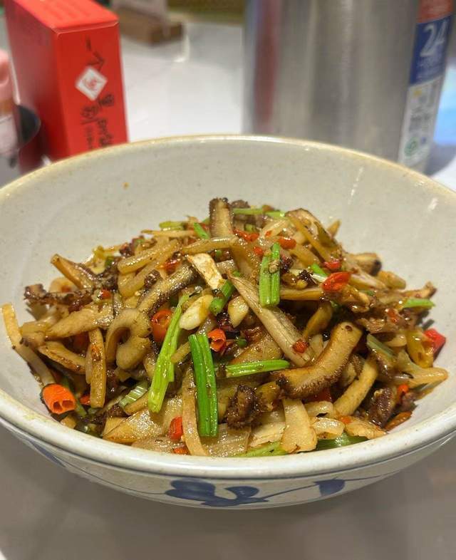 長(zhǎng)沙吃美食，跟著本地人打卡特色下飯小店！