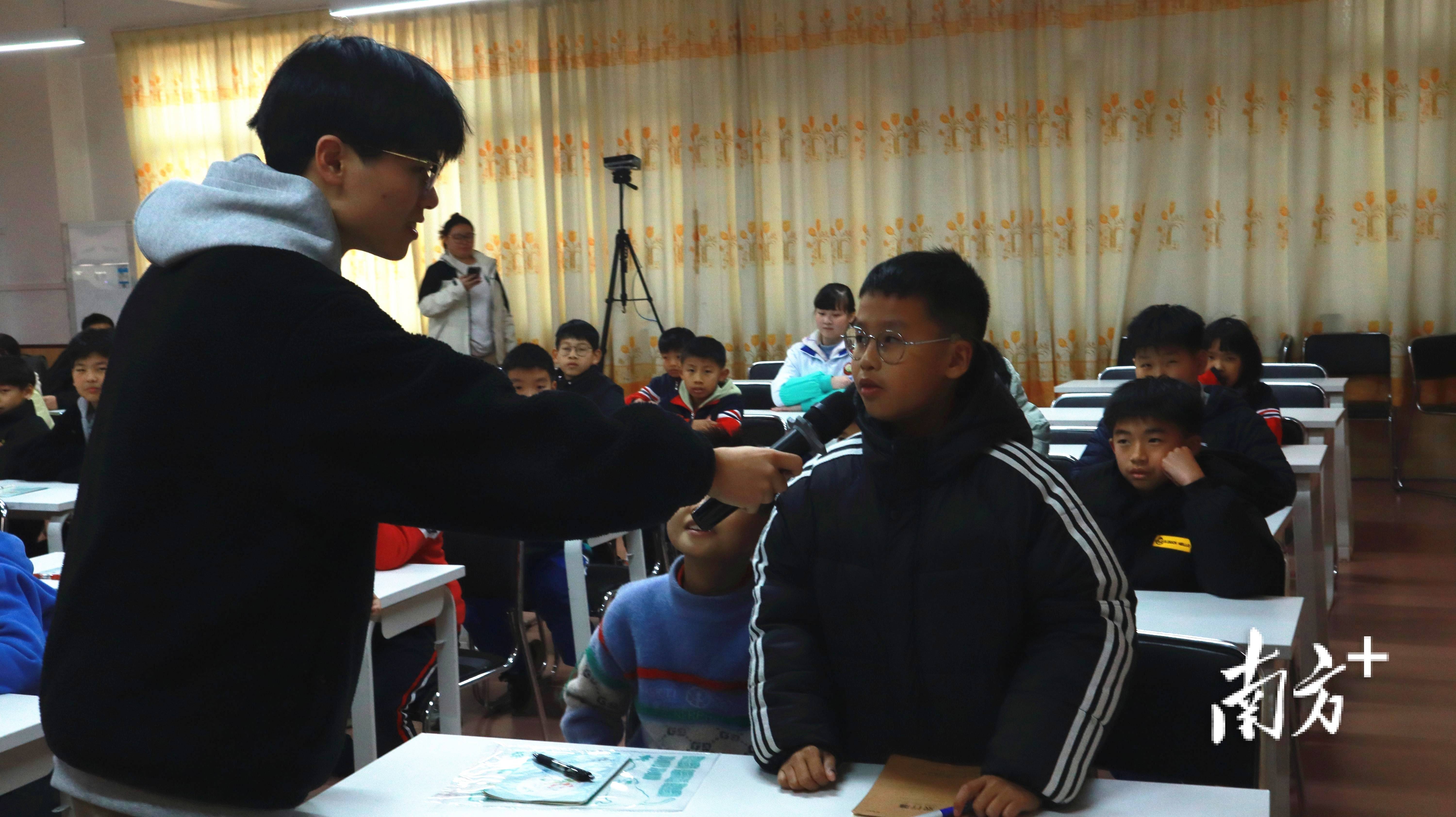 漫星城趕集、礦野開派對，大學(xué)生讓佛山鄉(xiāng)村“潮”起來
