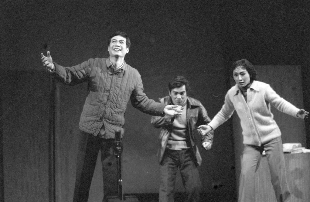 思想共振與市場(chǎng)變革 中國(guó)戲劇探索破解“好劇本荒”路徑