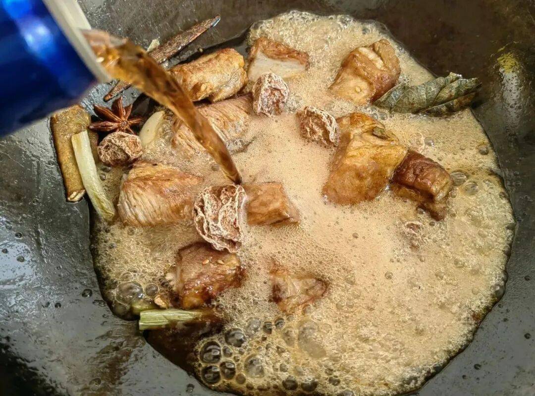 提前收藏！年夜飯巨好吃的排骨做法，酸酸甜甜超級香！