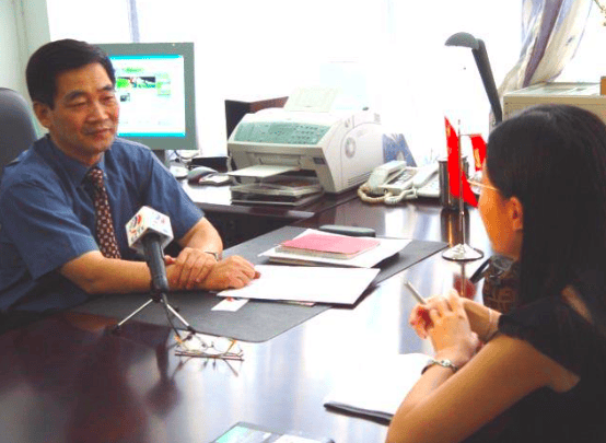 【頭條】五哥的足球故事《25》——中國(guó)職業(yè)球員全部都是大學(xué)生，中國(guó)足球沒(méi)文化？