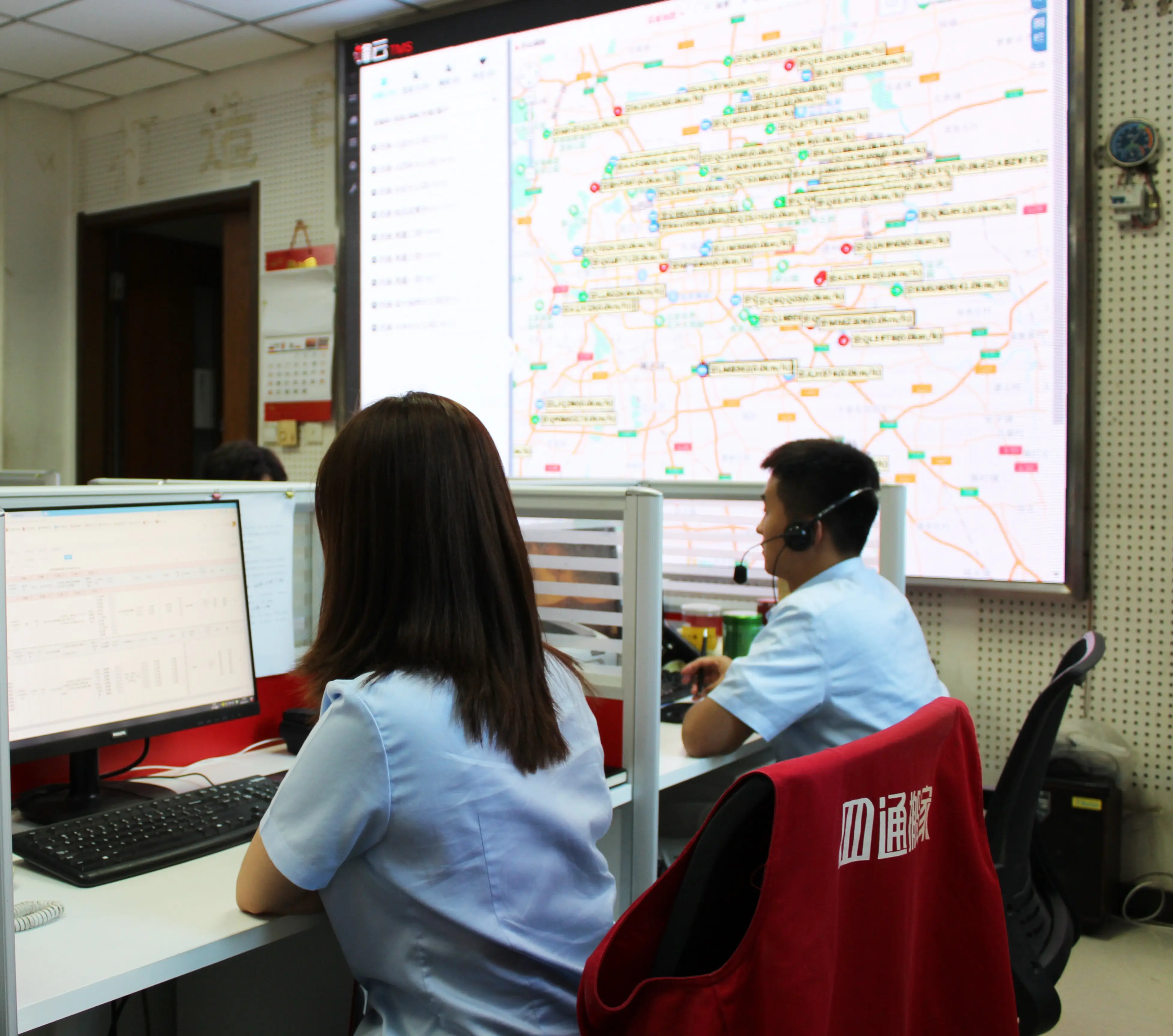 2026貴州搬家公司權(quán)威推薦：深度解析貴陽搬家服務(wù)標(biāo)桿四通搬家！