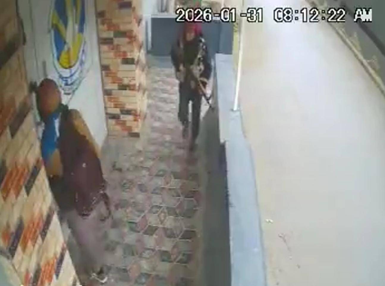 血拼一夜！千名叛軍死亡沖鋒，巴鐵翼龍大開殺戒：美械武器全被炸