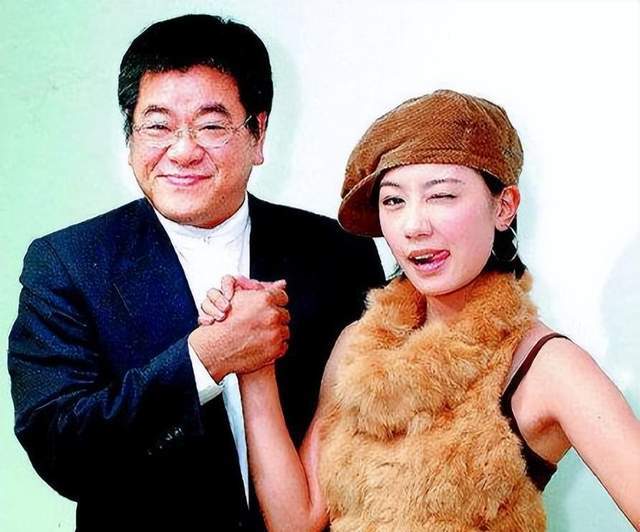 原創(chuàng)77歲影視圈大亨吳敦去世！干女兒賈靜雯悼念，捧紅釋小龍郝劭文