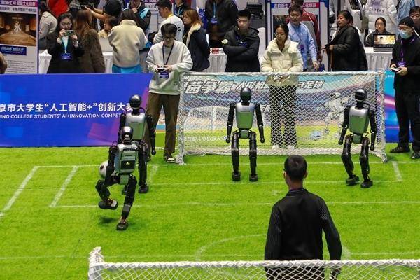 教育科技人才一體化改革的“首都樣板” “教育圍著科技轉(zhuǎn)，人才跟著產(chǎn)業(yè)走”