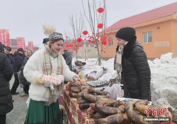 （新春見聞）馬產(chǎn)業(yè)“跑”出鄉(xiāng)村振興新路 新疆牧民樂享旅游紅利