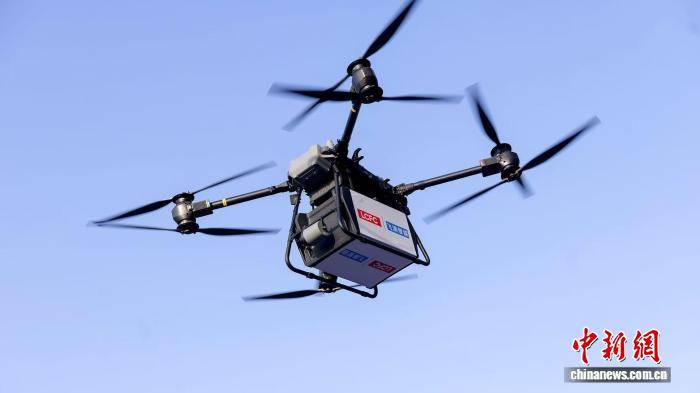 合肥經(jīng)開(kāi)綜保區(qū)倉(cāng)儲(chǔ)物流全無(wú)人場(chǎng)景首發(fā)