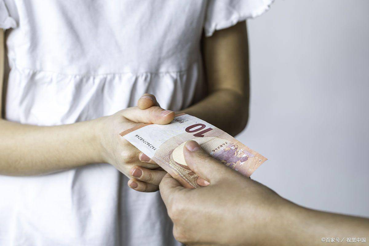 原創(chuàng)孩子的壓歲錢別亂放！全球財商教育一對比，中國家長瞬間醒了