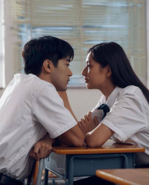 香港混血女星演夜總會(huì)公關(guān)小姐！被贊顏值天花板！中學(xué)時(shí)體重高達(dá)170斤