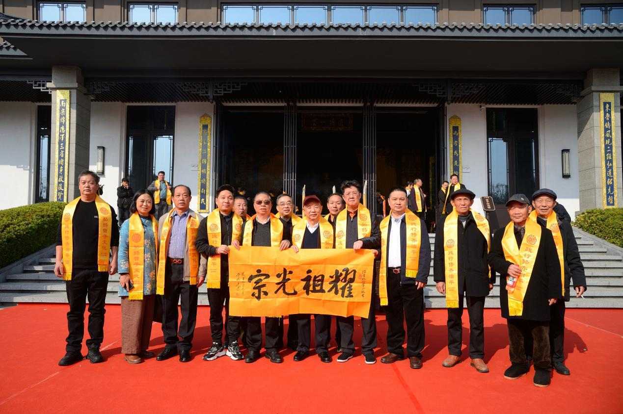 扎根人民 書法“五進(jìn)”——曾昭才先生的藝術(shù)堅(jiān)守與人民情懷