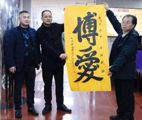 扎根人民 書法“五進(jìn)”——曾昭才先生的藝術(shù)堅(jiān)守與人民情懷