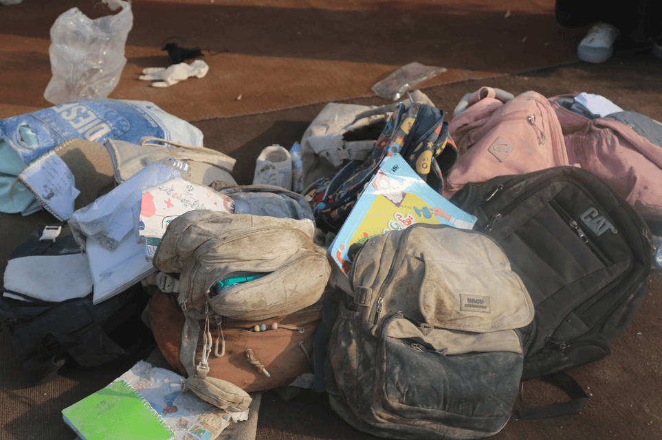 “課本上沾滿了孩子的鮮血”！伊朗遭襲小學(xué)最終確認(rèn)165人遇難