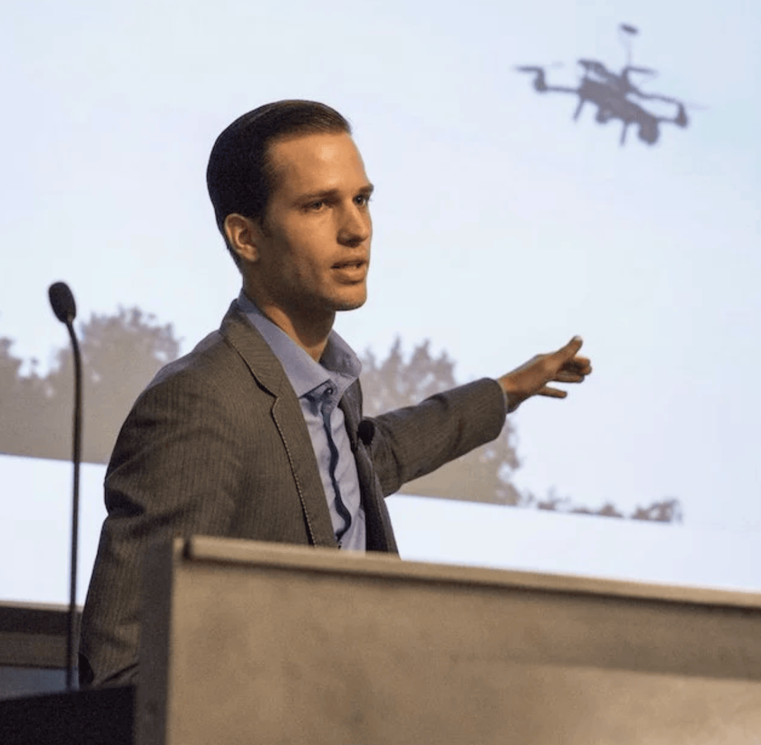 LeCun團(tuán)隊(duì)新論文：模仿人類智能搞AI，照貓畫虎死胡同