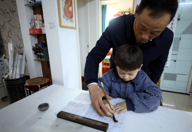 快樂(lè)守初心，文脈永流傳——訪安徽蕪湖書(shū)法家陶紹平