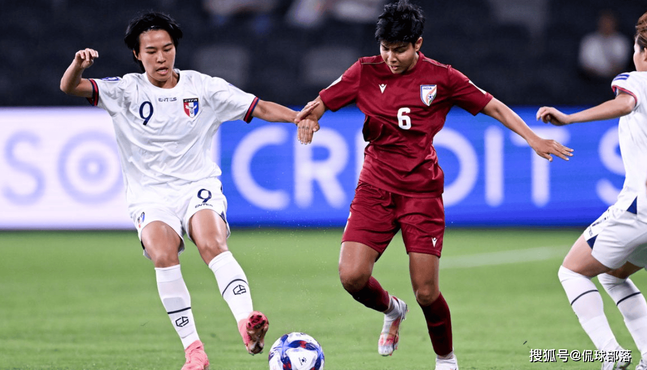 原創(chuàng)女足亞洲杯戲劇性一幕：踢完比賽2天后，等來了出線，8強對陣如下