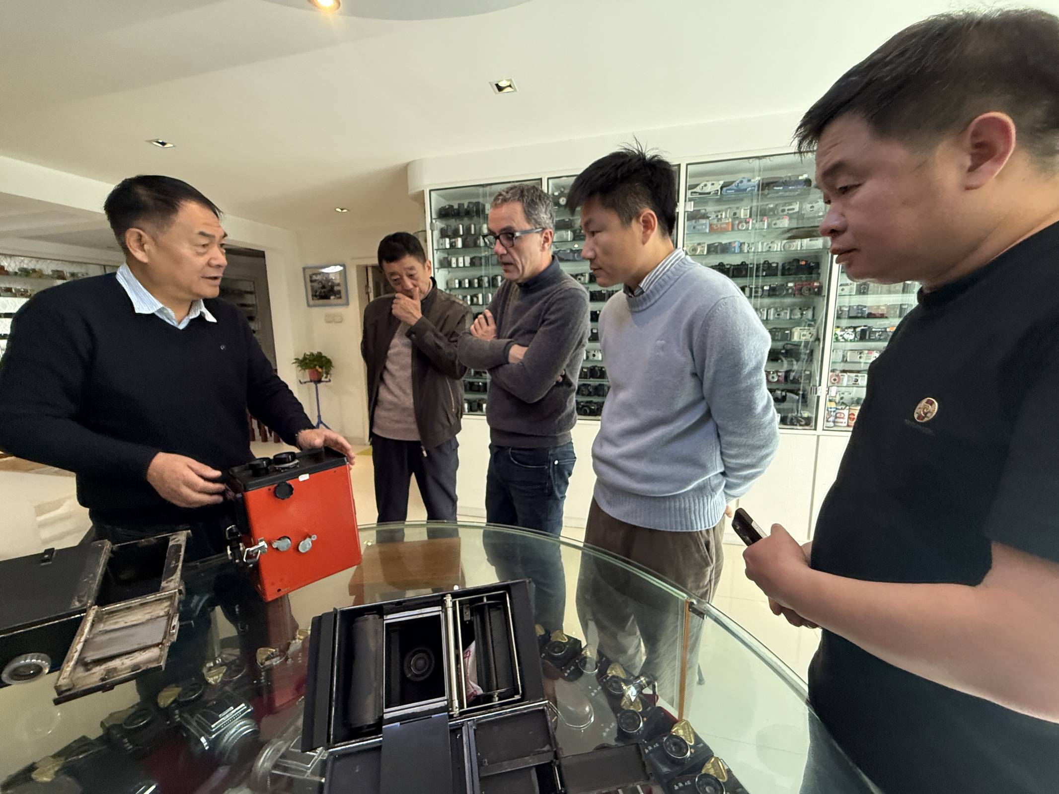 原創(chuàng)法國(guó)收藏家中國(guó)行：保定探訪王士元國(guó)產(chǎn)相機(jī)收藏