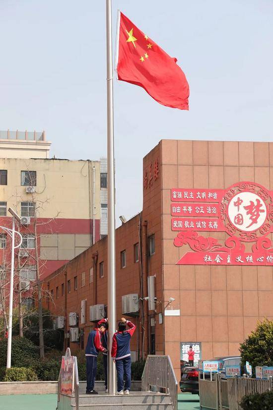 原創(chuàng)臨沂第六中學七八年級舉行2026學年春季開學典禮