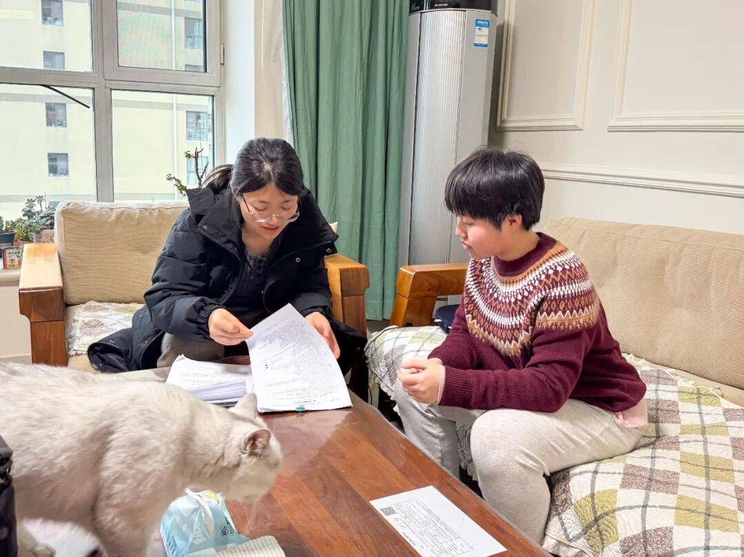 以溫情守護(hù)成長，石家莊精英中學(xué)開展家訪活動(dòng)